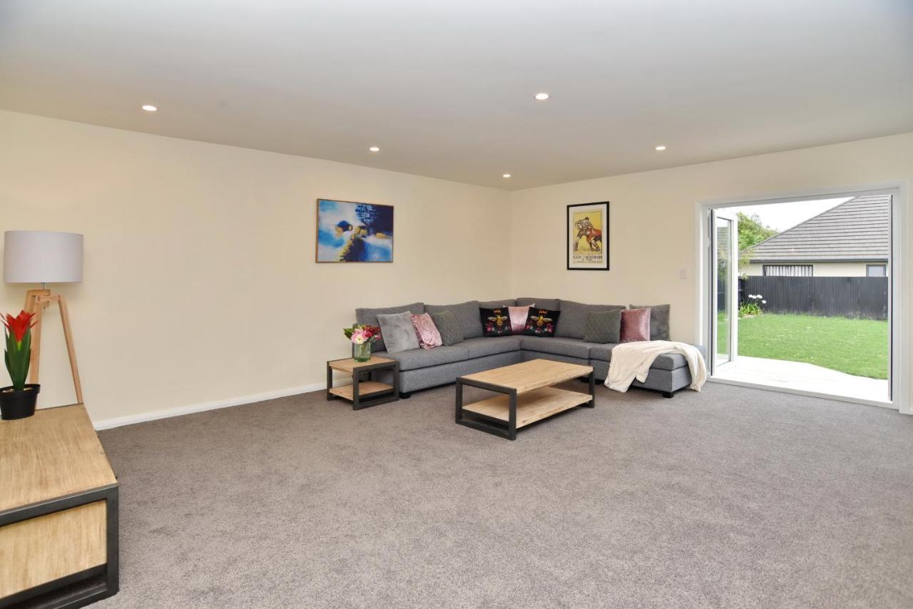 Weston Villa - Spacious & Family Friendly - Bookahome Christchurch Kültér fotó