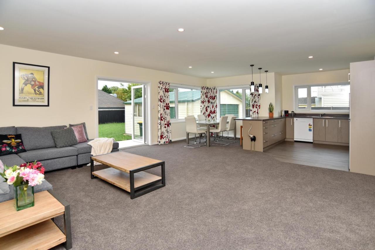 Weston Villa - Spacious & Family Friendly - Bookahome Christchurch Kültér fotó