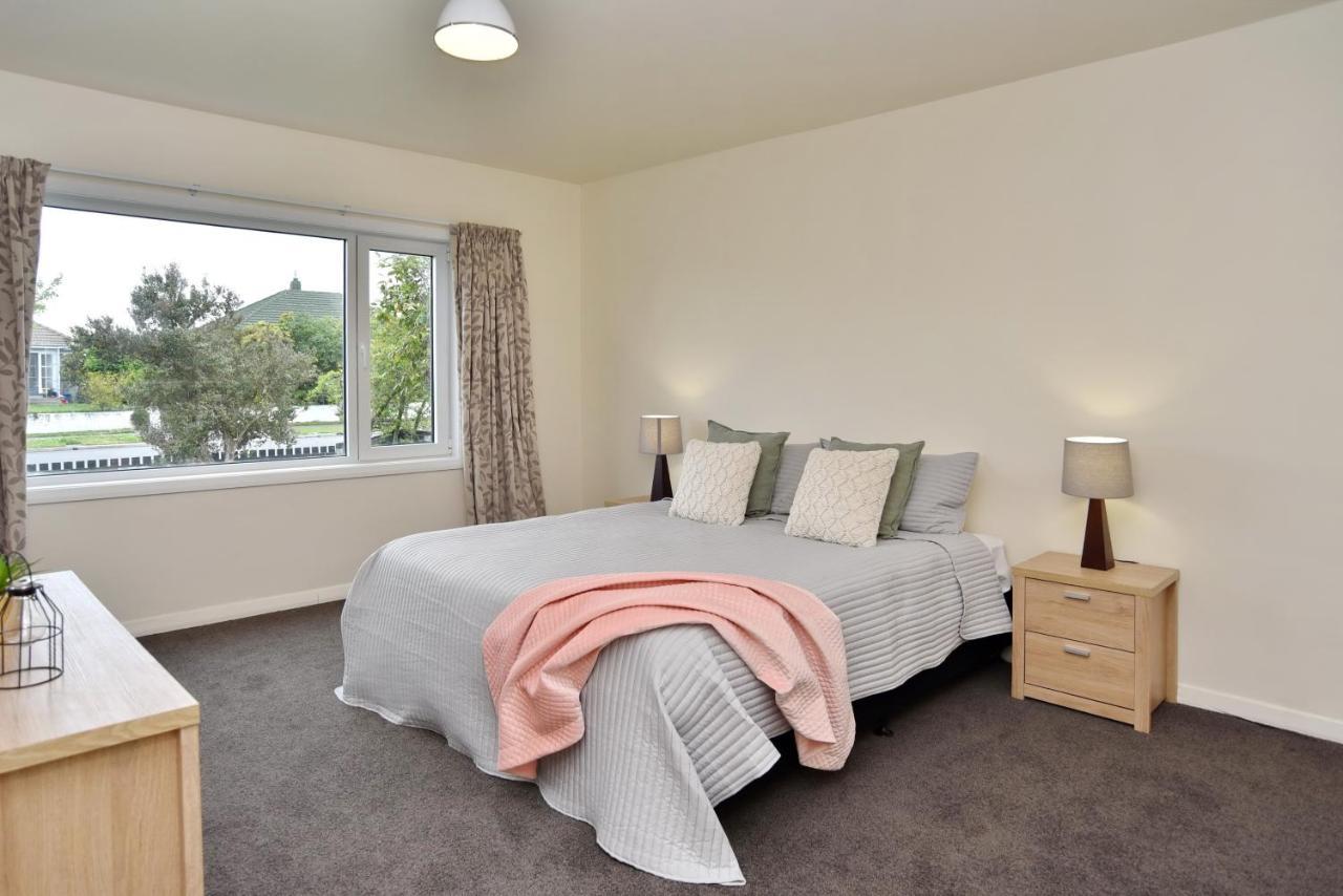 Weston Villa - Spacious & Family Friendly - Bookahome Christchurch Kültér fotó
