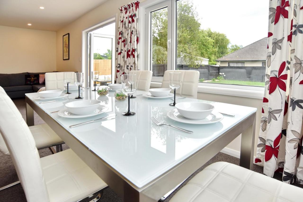 Weston Villa - Spacious & Family Friendly - Bookahome Christchurch Kültér fotó